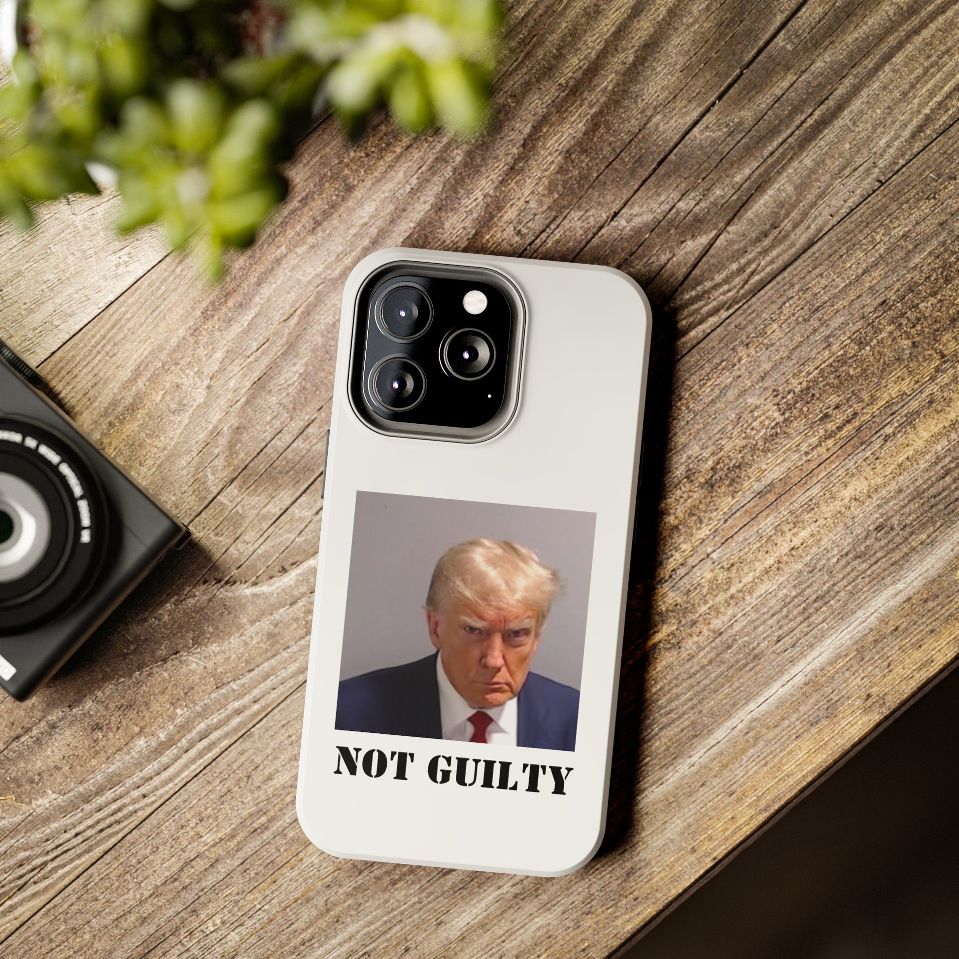 NOT GUILTY Trump Mugshot Phone Case